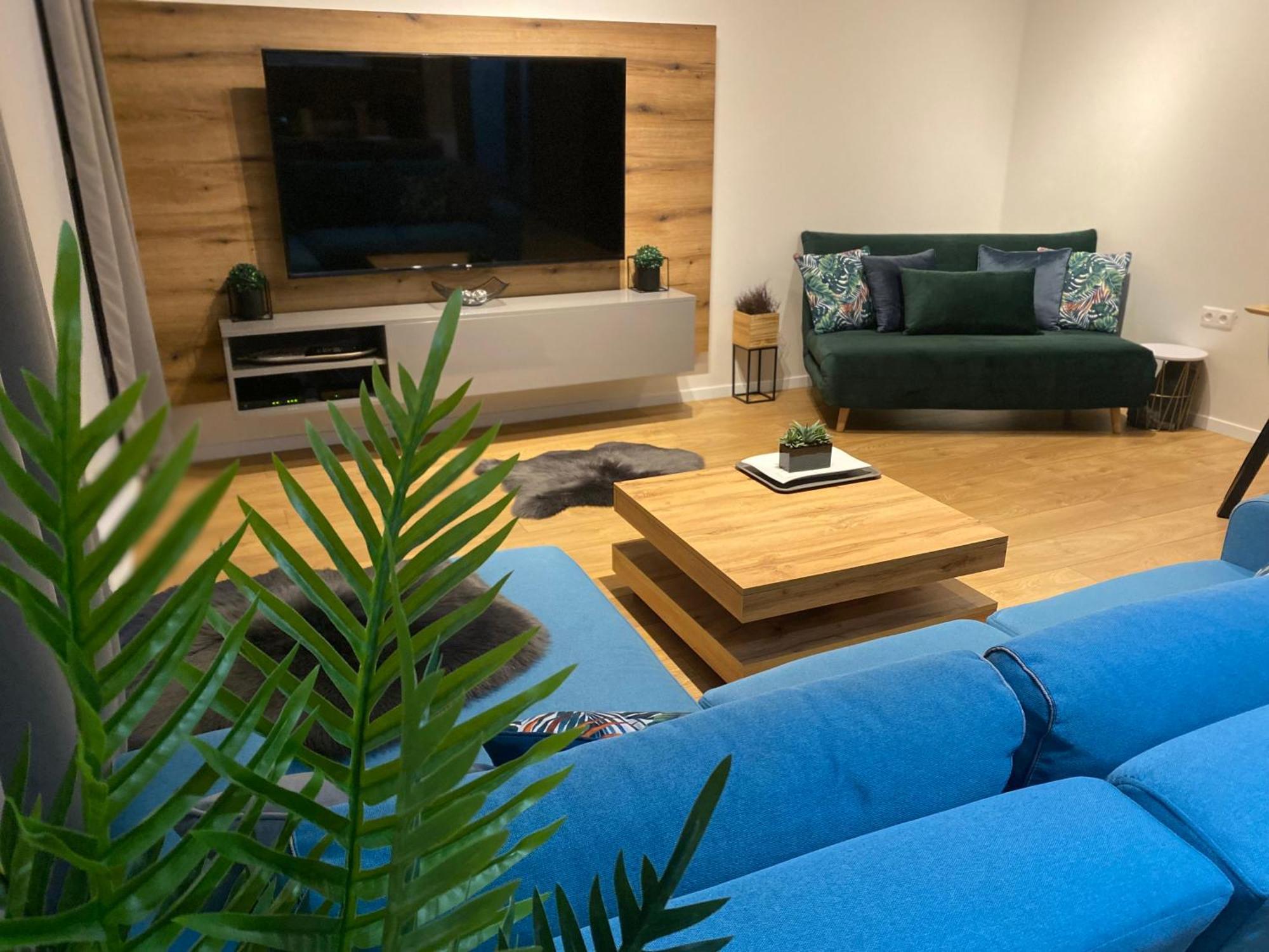 Apartment Mala Praha & Parking In The Garage Zilina Exterior photo